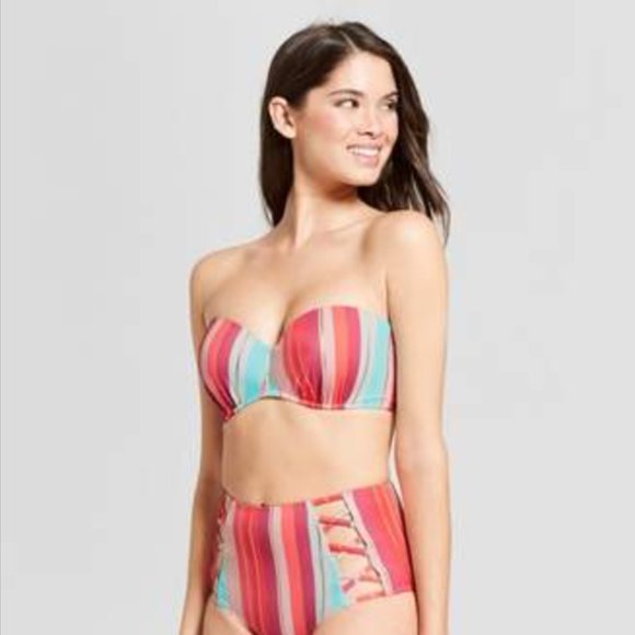 💖 2/$25 Target Shade & Shore Striped Bikini - Picture 1 of 7